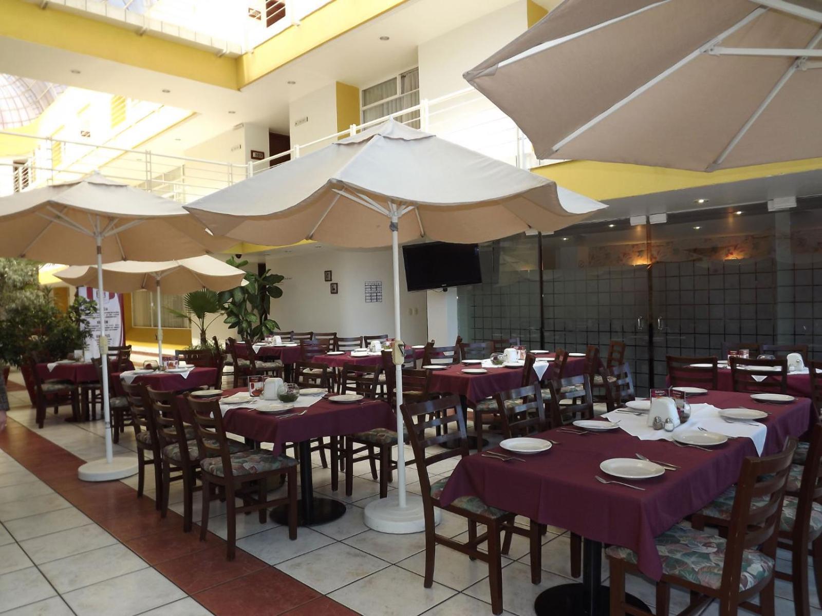 Hotel Mediterraneo Sa De Cv Тулансінго Екстер'єр фото